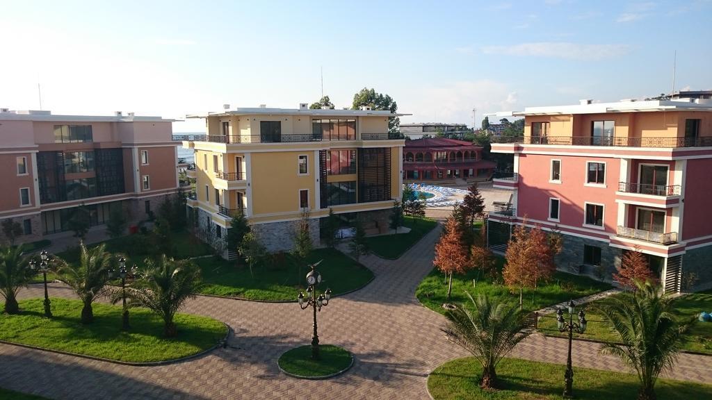 Dreamland Apartments Oasis Чакви Экстерьер фото